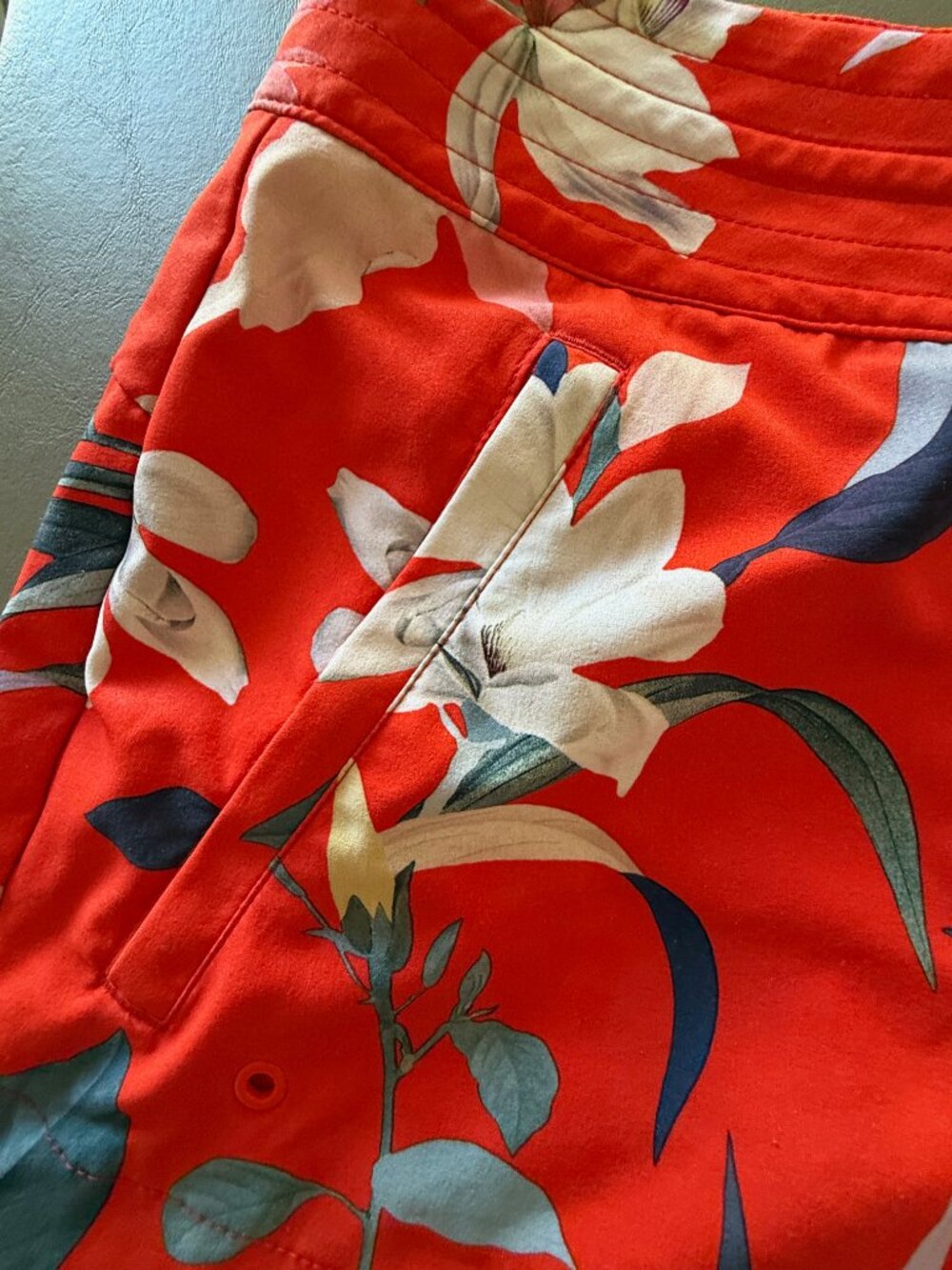 Athleta Women's Hudson Boardshorts Iris Garden On Fire Board Shorts 10 Tropical - Picture 10 of 10
